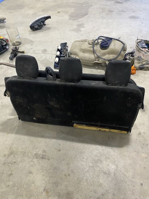 Задна седалка за Dacia Dokker