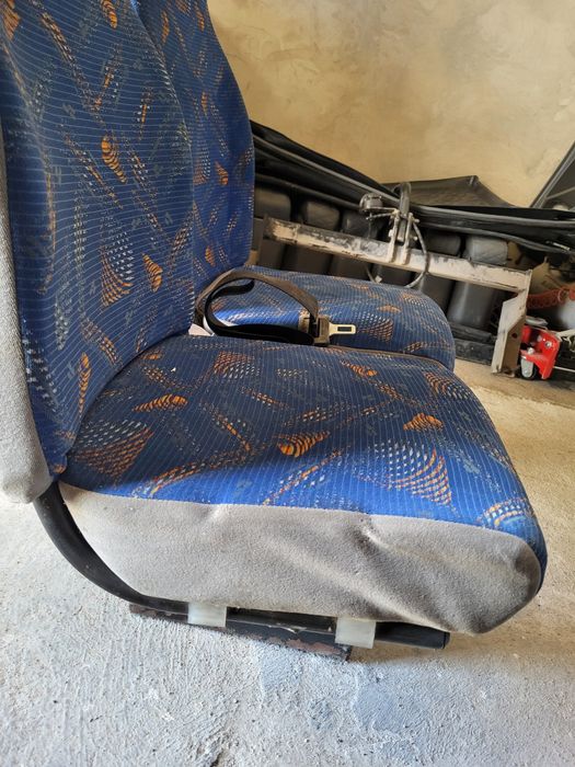 Продам сидение на газель