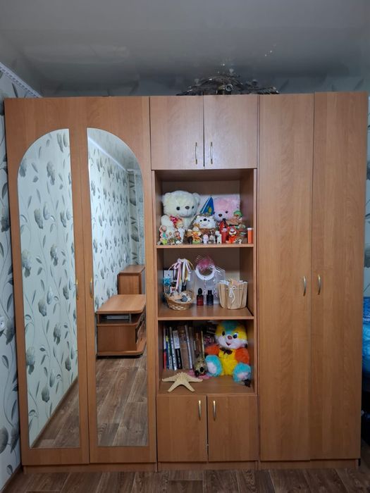 Продам шкаф в хорошем состоянии