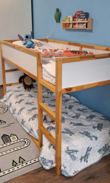 KURA - IKEA  двуетажно легло + 2 МАТРАКА (за град  Добрич)
легло с