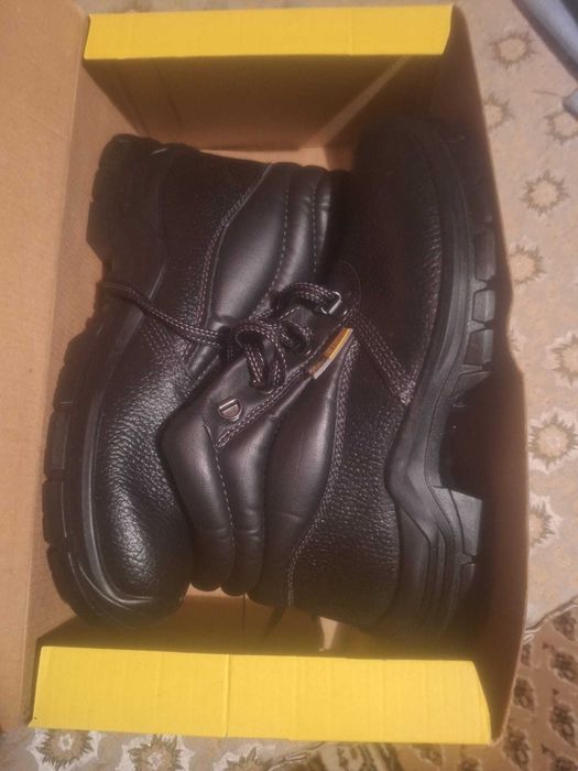 Bocanci de protectie, Rhino Safety, piele cu bombeu metalic