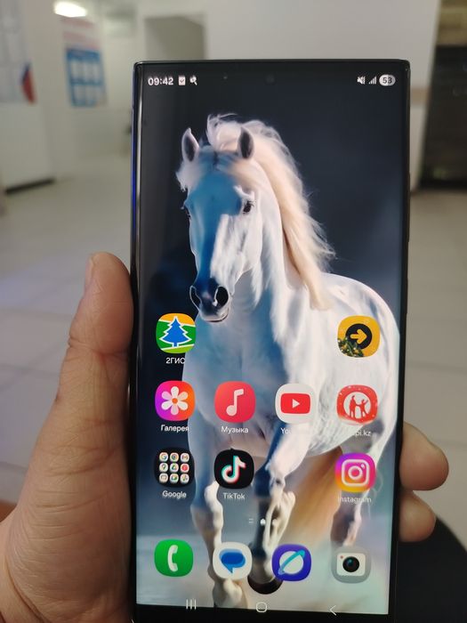 Самсунг ультра с 23