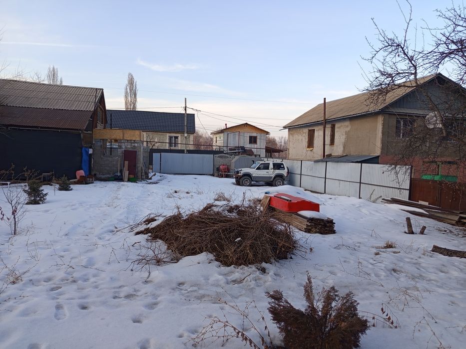 Продам участок с домам