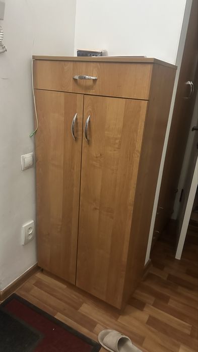 Продам шкаф, обувница