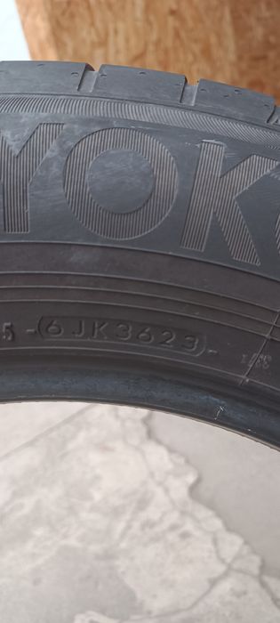 Yokohama 225/65/r17