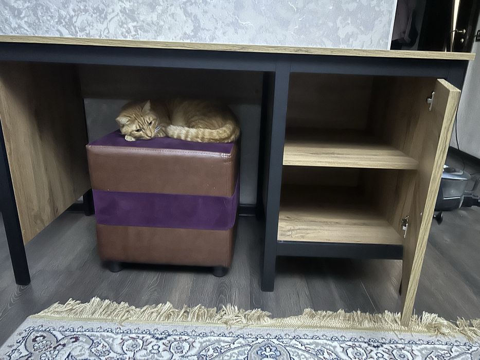 Продам стол в отличном состоянии