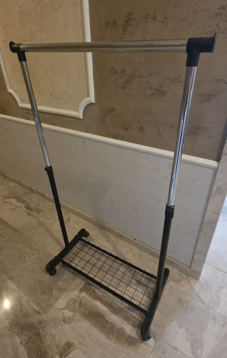 Закачалка за дрехи