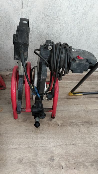 Станок для водопроводной трубы