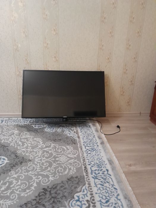 Телевизор SAMSUNG