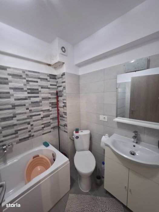 INCHIRIEZ Apartament 1 cameră, parcare,Valea Adâncă, zona Pepinierei