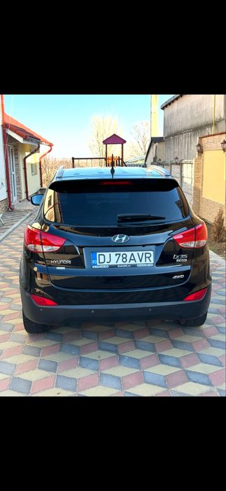 HYUNDAI ix35 2012 — imagine 2
