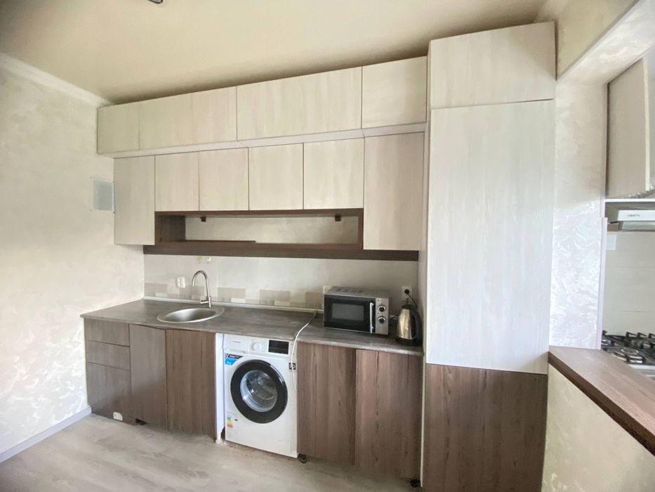 Продается кухни гарнитура использовали  5 месяц квартиру. Продали