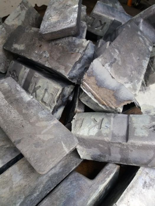 Меко Олово чисто на блок 99.99% Производител КЦМ. Гаранция за пройзход