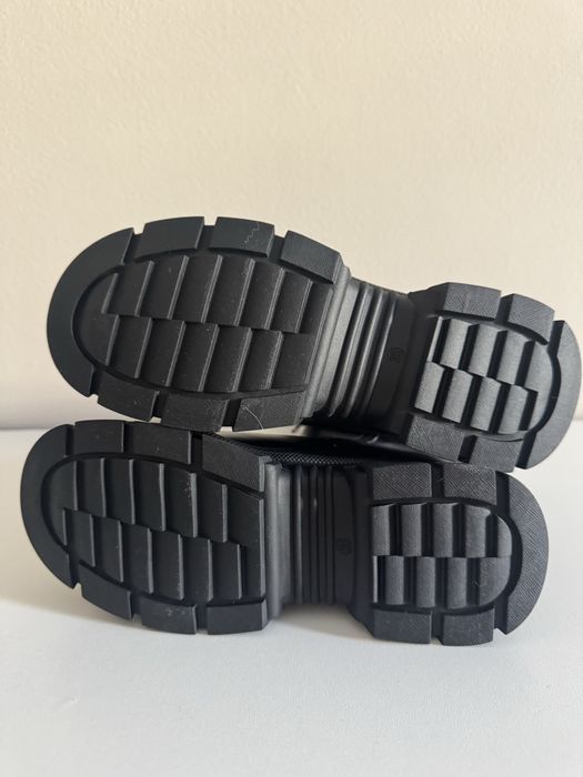 Зимние сапоги 35р