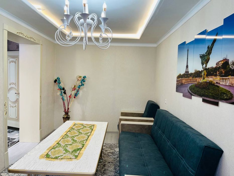 Сдается евро квартира в самом центре города Яккасарай