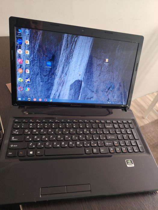 Ноутбук   леново.