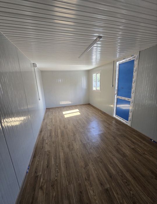 Vand container tip dormitor