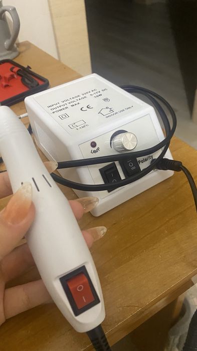 Mercedes 2000 маникюрный аппарат