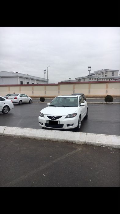 Продам свой автомобиль Легендарная MAZDA модель 3 MADE IN JAPAN ОАЭ
