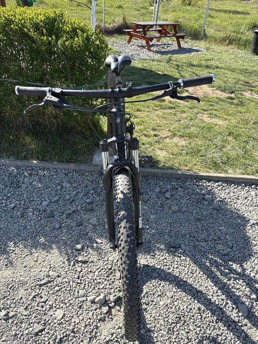 Vând Trek Marlin 5 – 29” – foarte bine întreținută