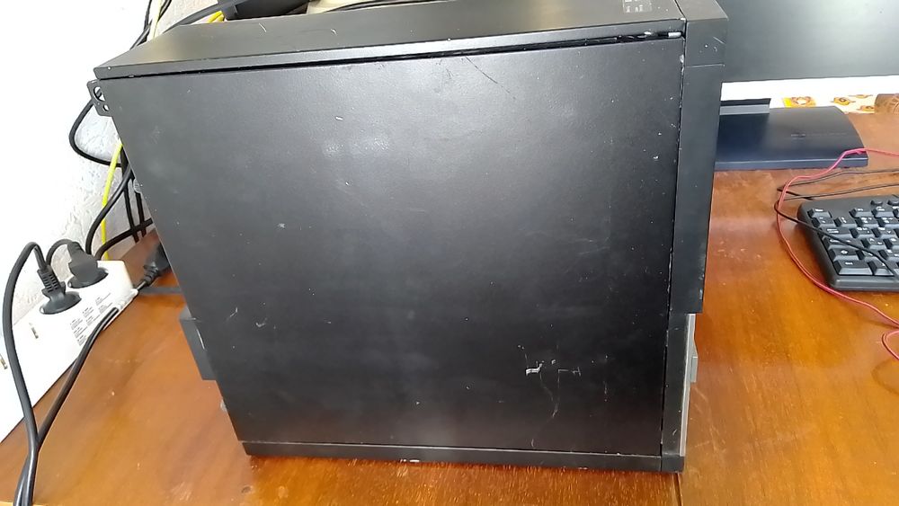 DELL 3020 sff i3 4170 8gb ram ssd 64gb + монитор и кабели