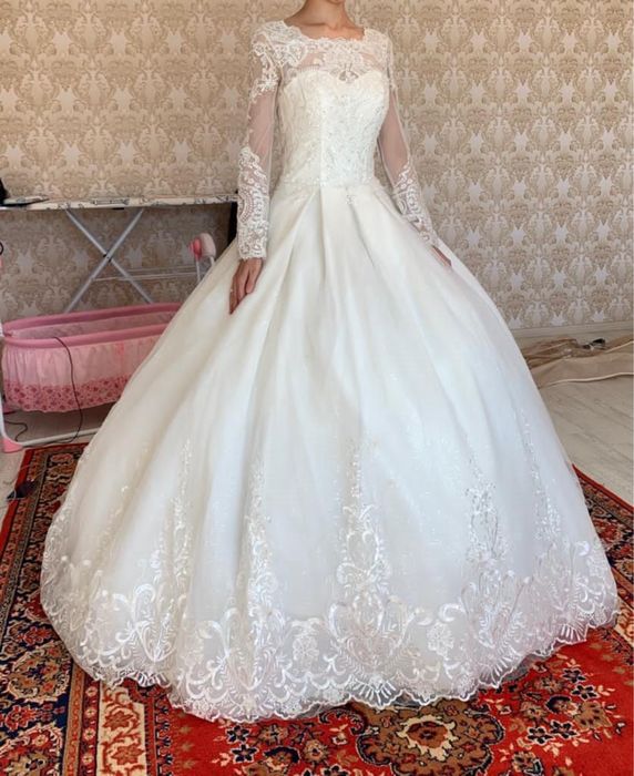 Продаю свадебное платье