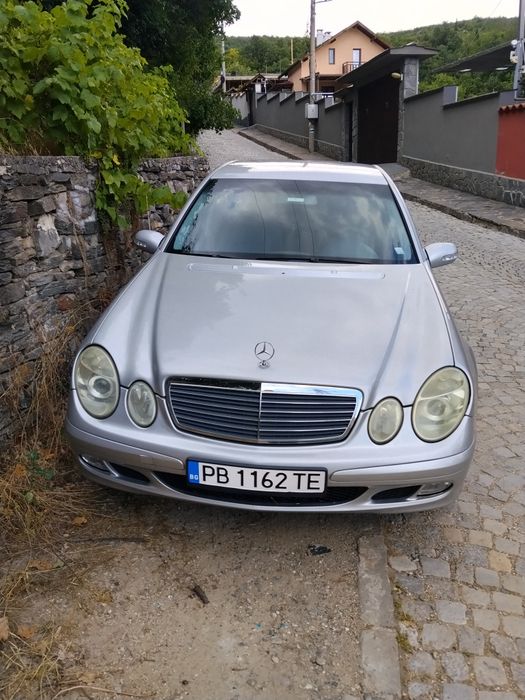 Мерцедес Е220 Автоматик 3149 евро