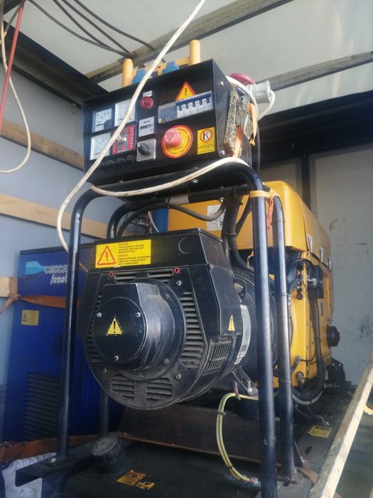 Vand utilaj spuma poliuretanica completa