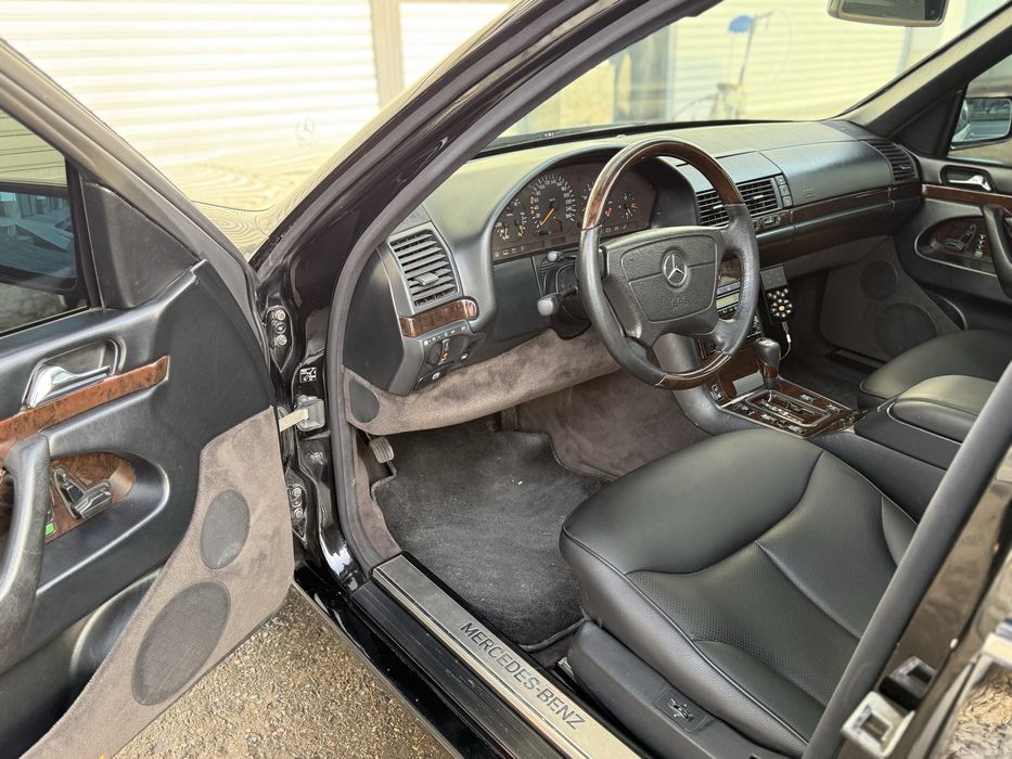 Mercedes-Benz W140 S500