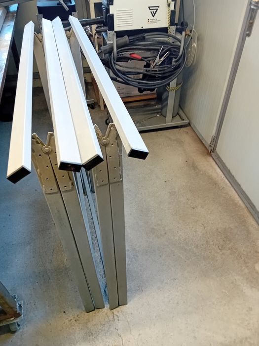 Сгъваема преносима работна стойка тип - магаре