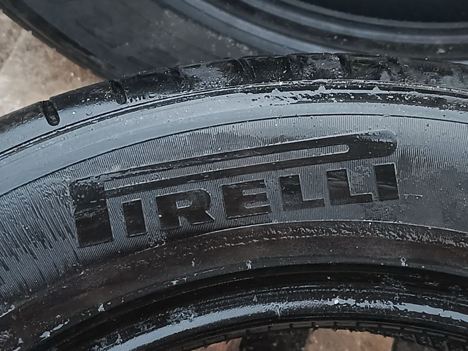 255/55/19 Pirelli