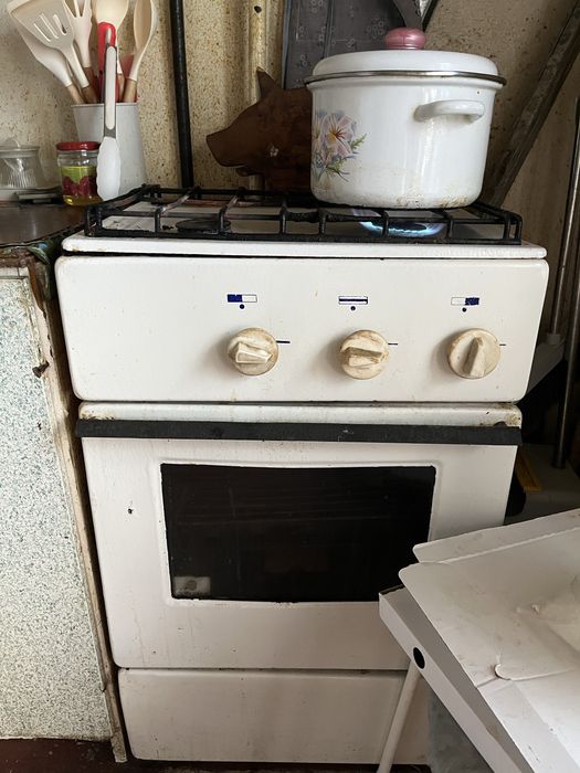 Продам плиту газовую