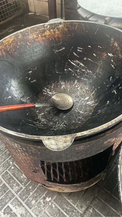 Казан 150 л с  70тыс крышкой , 80л 50 тыс с крышкой