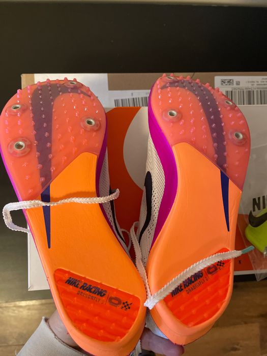 Шпайкове Nike
Dragonfly 2 
Athletics
Distance
Spikes