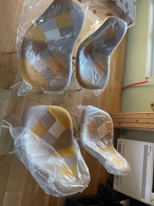 4 бр. нови стола за трапезария