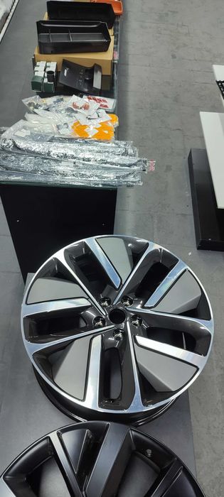 Диски для  LiXiang L7 L8 L9