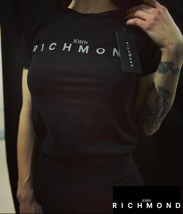 John Richmond Оригинални дамски блузи  ,нови !!Намалени !!