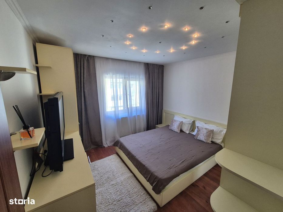 Vand apartament 2 camere, etajul.2,  Micro 4