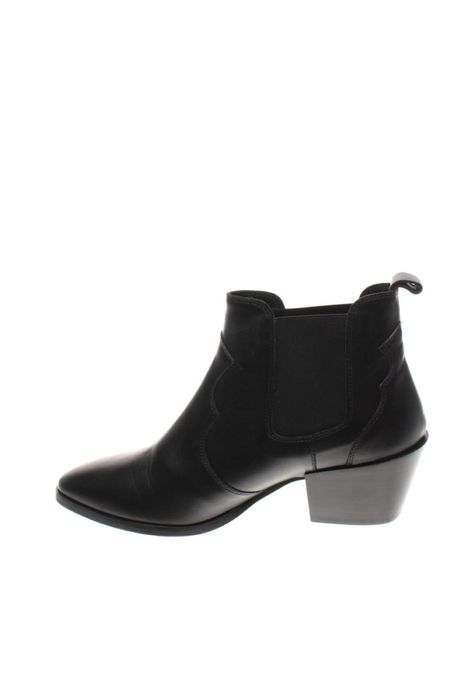 Дамски боти