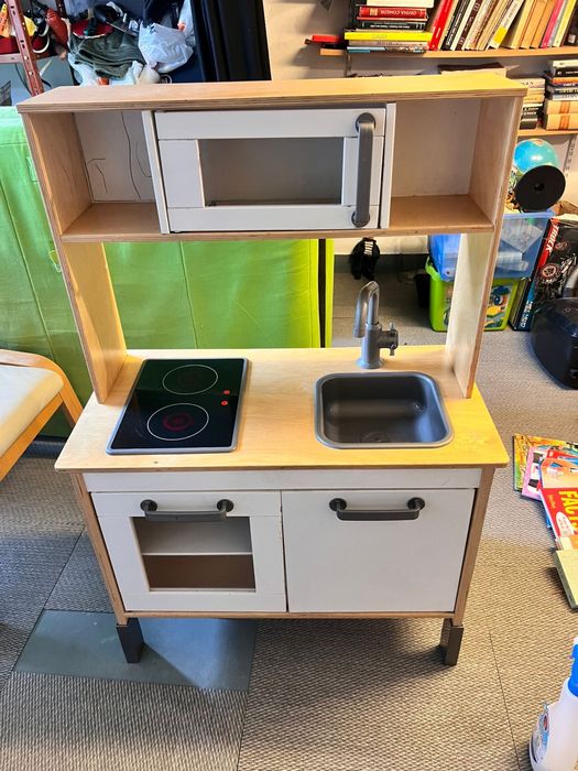 Bucatarie de jucarie din lemn, Ikea