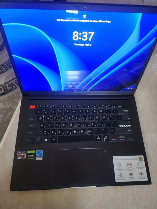 Asus Vivobook 14 x Oled