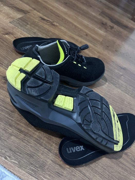 Uvex  42bombeu……
