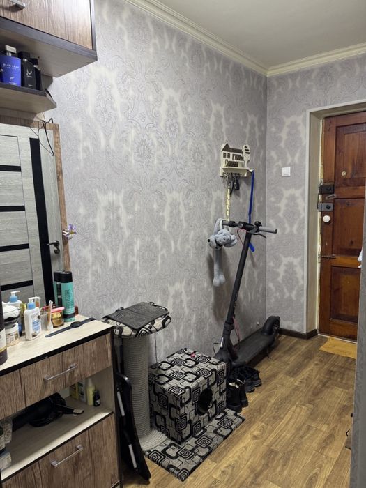 Срочно продаётся 1в2х,кирпичный дом,с огородом,42кв.м.Сергели,спутник5