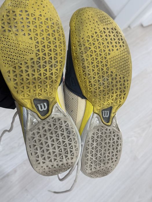 Кроссовки Wilson (оригинал) Размер: US 7 / EU 40 / UK 6