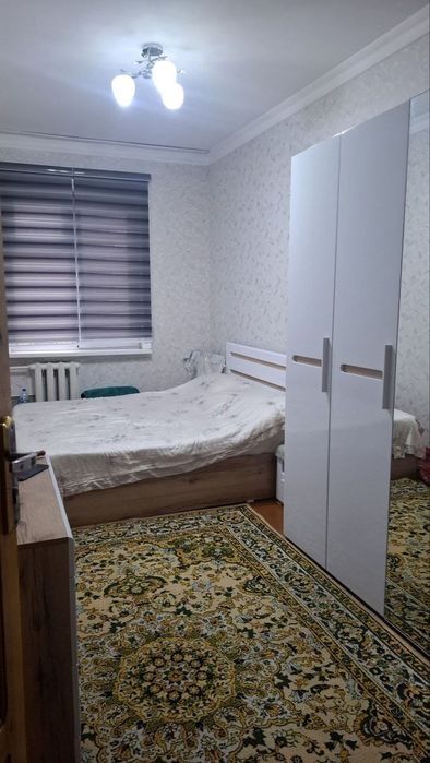 Юнусабад 8 квартал Продается квартира 3/3/4