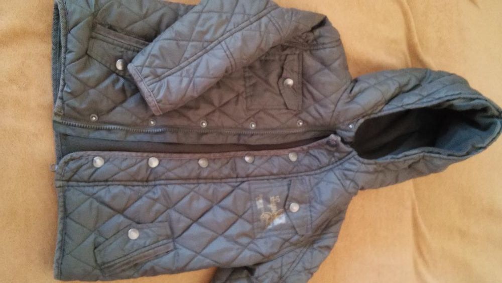 Продам демисезонные куртки для мальчика