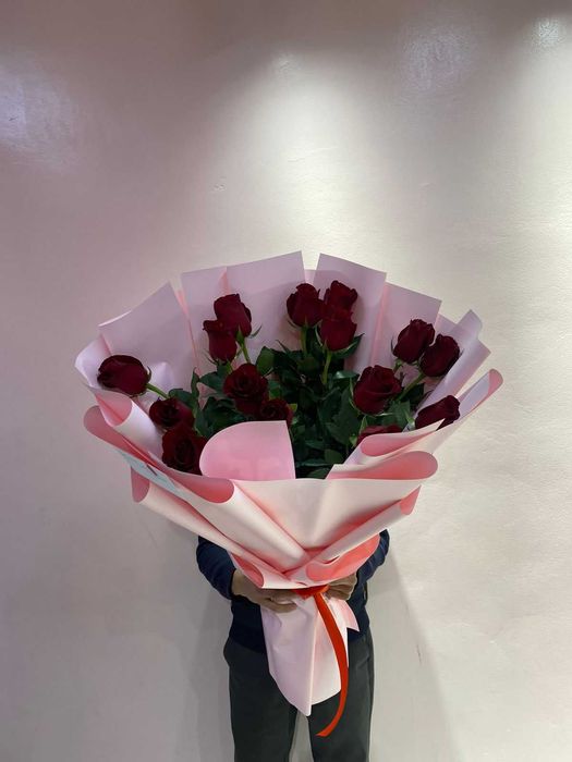 Цветы Розы,тюльпаны Букеты  Доставка Шымкент