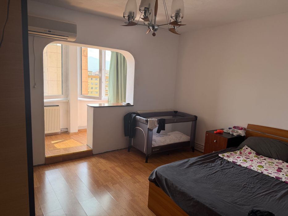 Închiriez apartament 2 camere Brașov