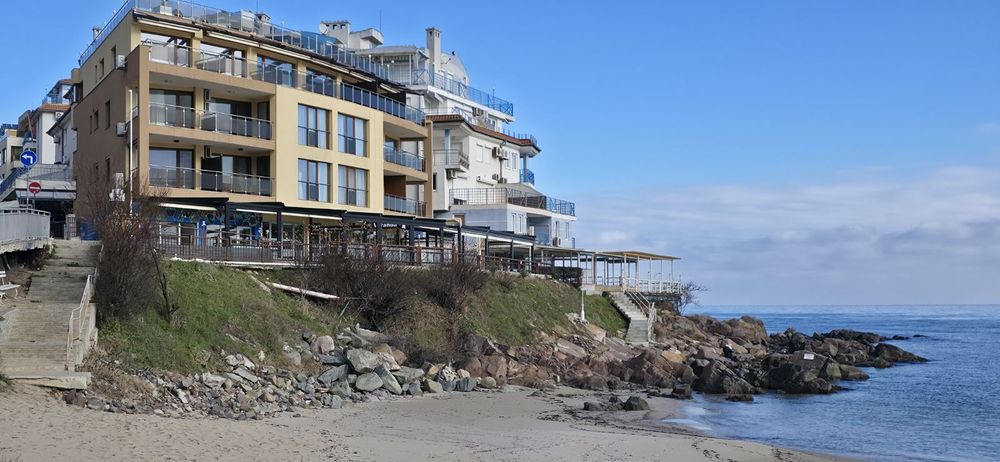 Помещение за ресторант под наем в Созопол