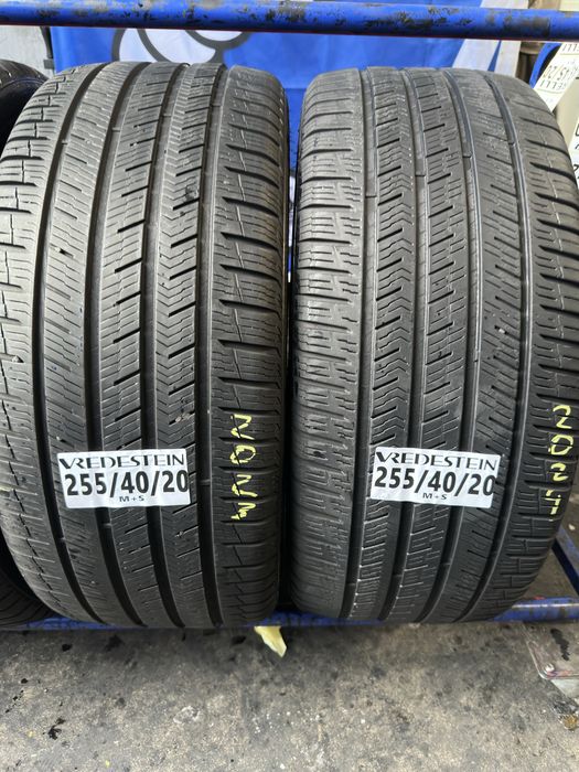 255/40/20 Vredestein M+S